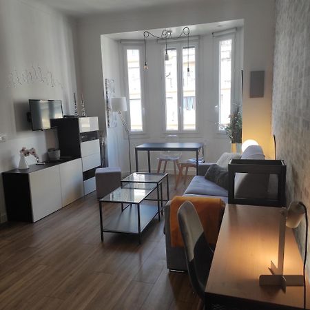 Grand Studio Confortable Au Coeur De Nice Luaran gambar